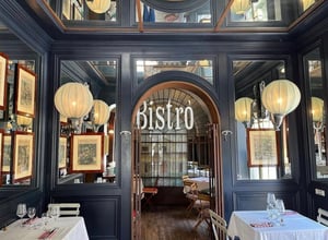 Bistro-door-wide